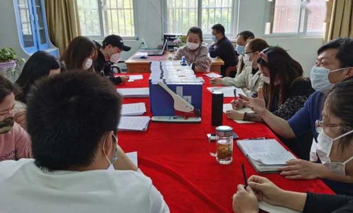 为了更美好的明天 奋飞学校等你归来